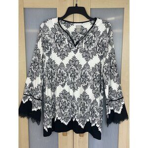 Chicos Blouse Sz 2 XL Black White Floral Travel Beach Boho Peasant Top
